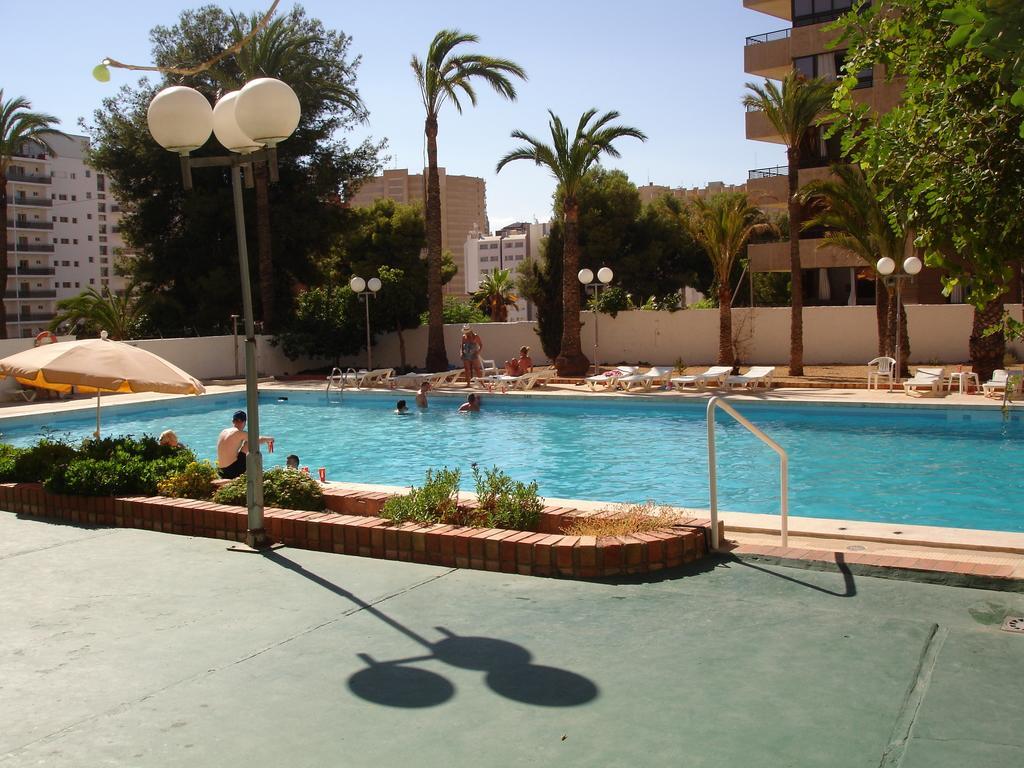 Bermudas Studio - Zand Properties Benidorm Bagian luar foto